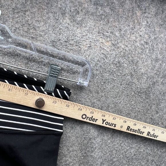 Lululemon Leggings Women 4 Black White Wunder Under Crop Waistband Full-On Capri - Picture 4 of 10